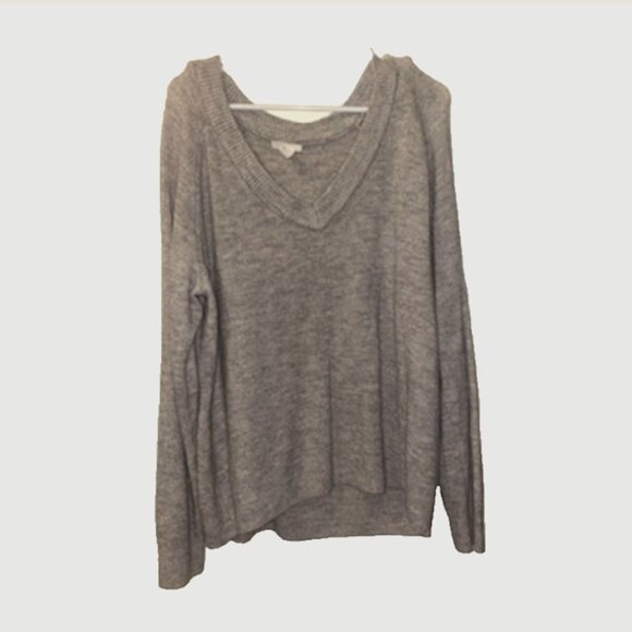 Slouchy, Comfy, Oversized, Shrug, Grey V-Neck Sweater - Picture 1 of 2
